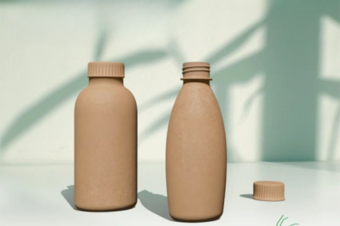 International brands change 'paper bottles', the environmental protection train to spring, on board!