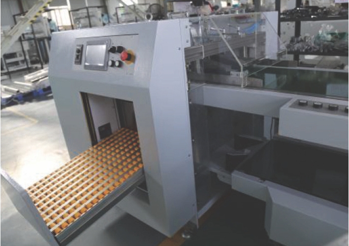 Stacking unit with delivery towards operation side(Optional)